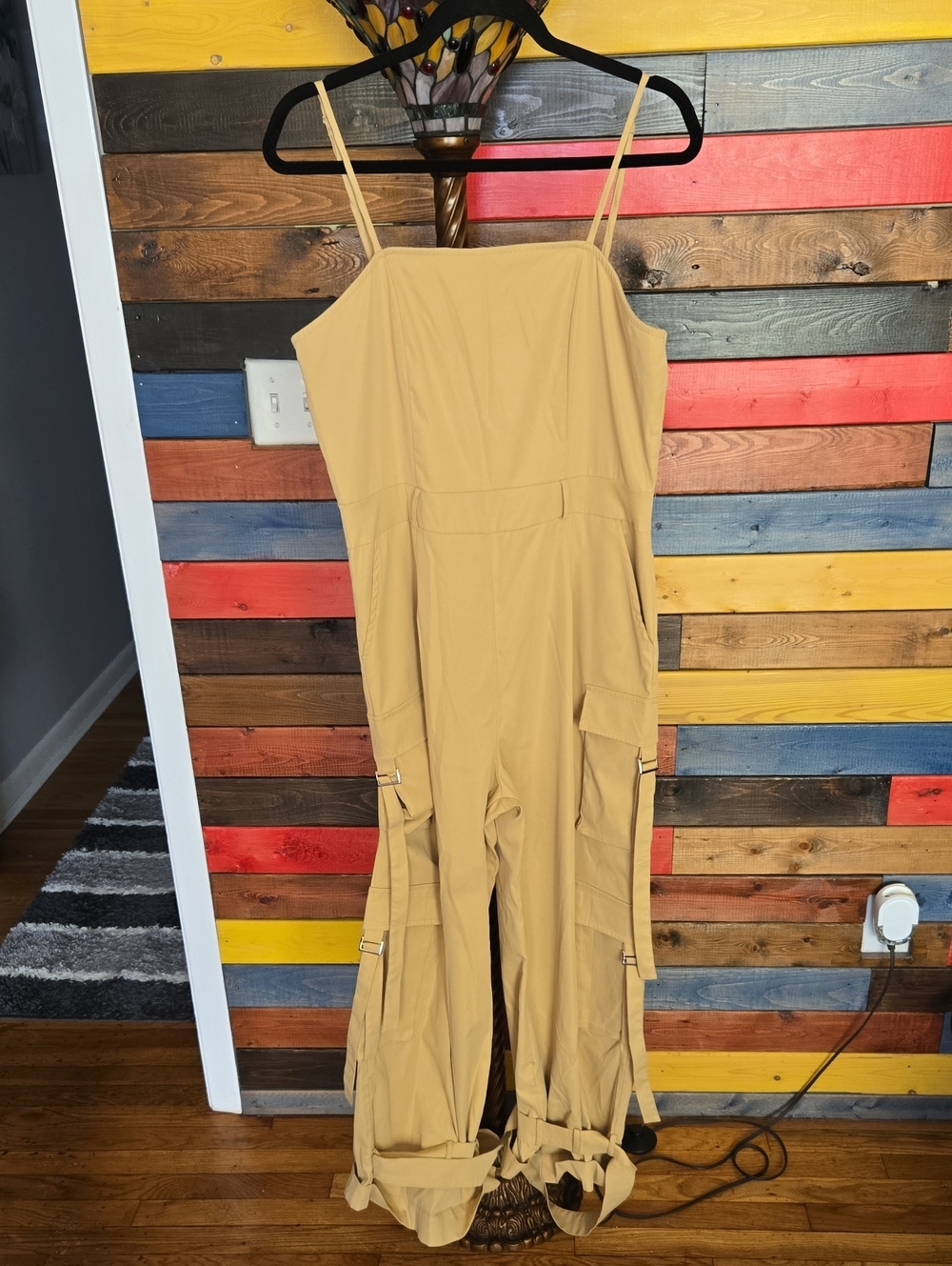 Women's Beige Cargo Strap Jumpsuit💛 Size XL